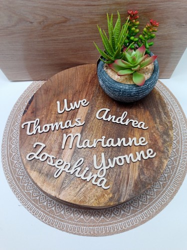 Namensschilder aus holz - aus,